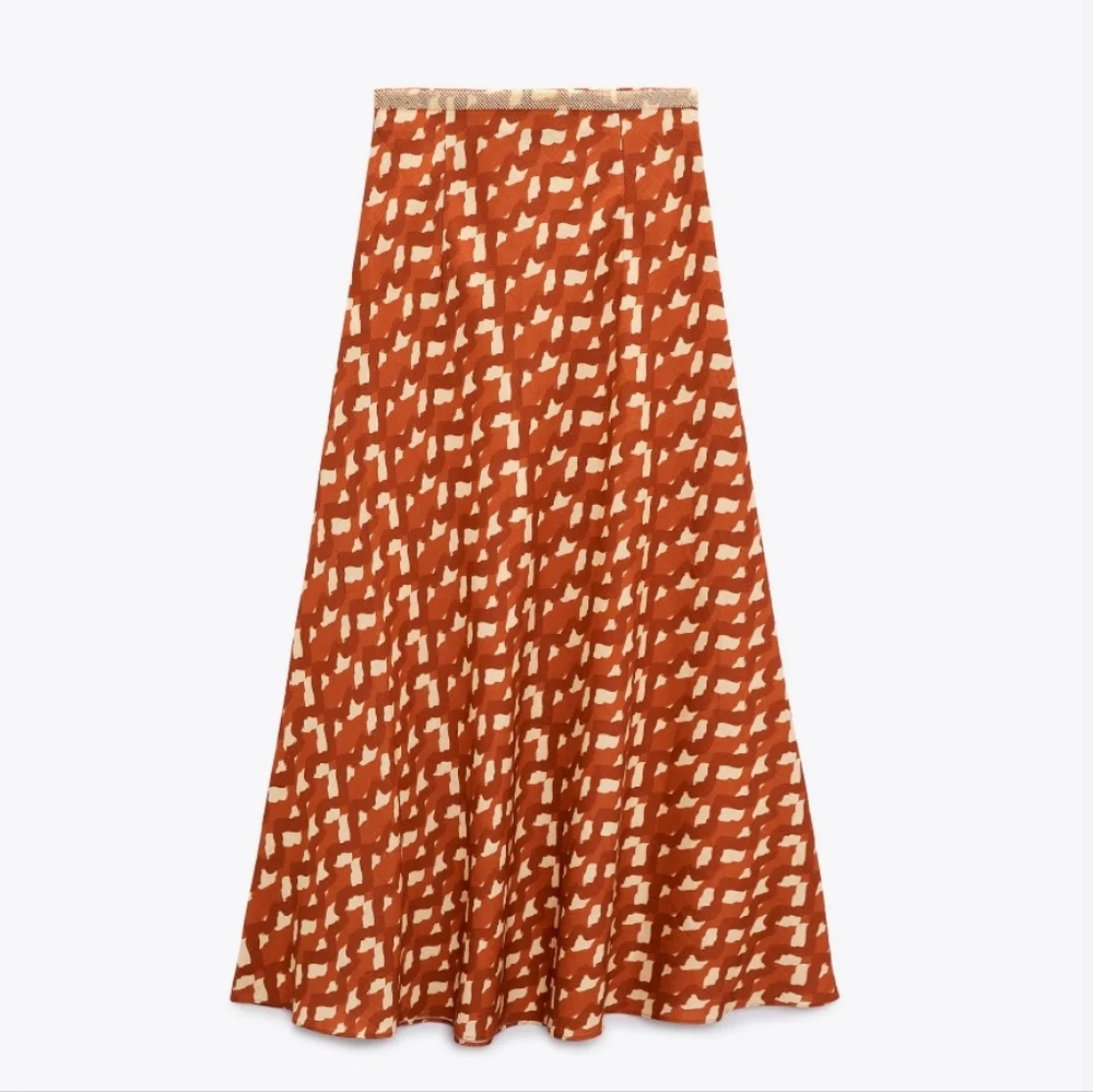🆕️ Zara Printed Beaded Maxi Skirt - Picture 4 of 5